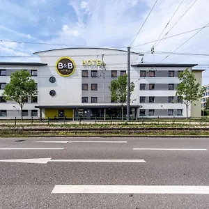 *** Otel Augsburg-sued Almanya