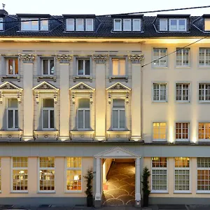 **** Apart Otel Living Am Carlsplatz Almanya