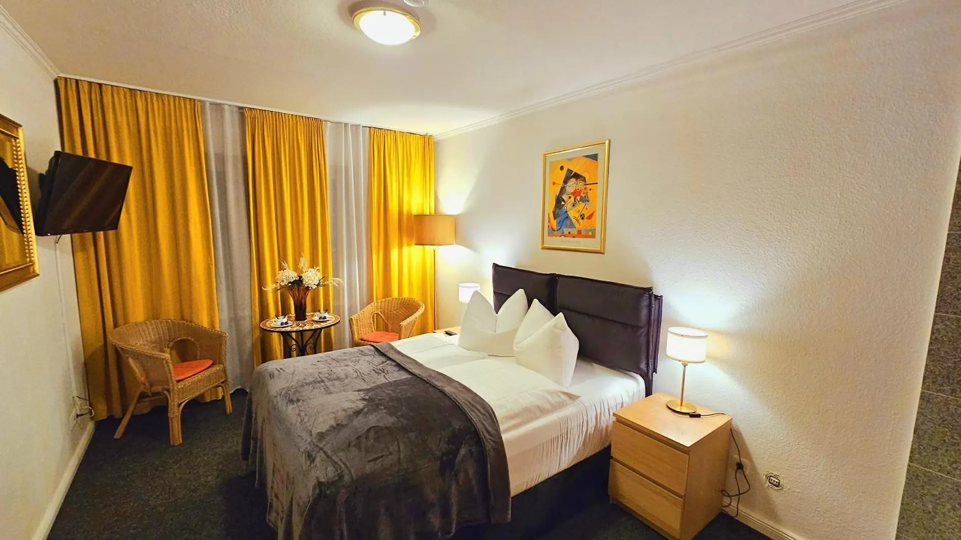 ***  The Soho Altstadt Hotel デュッセルドルフ ドイツ